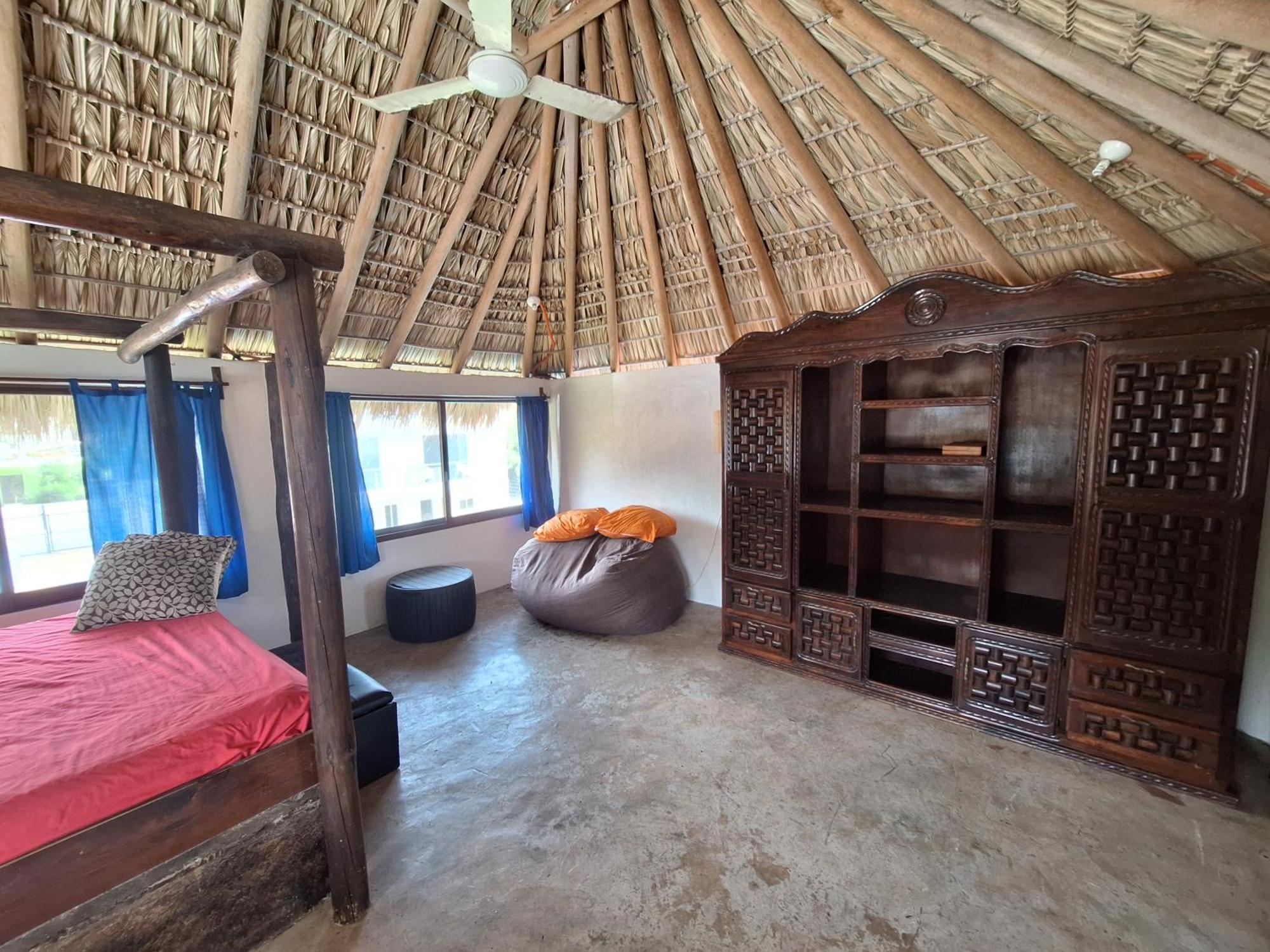 Tower Bridge Hostel Puerto Escondido  Exteriér fotografie
